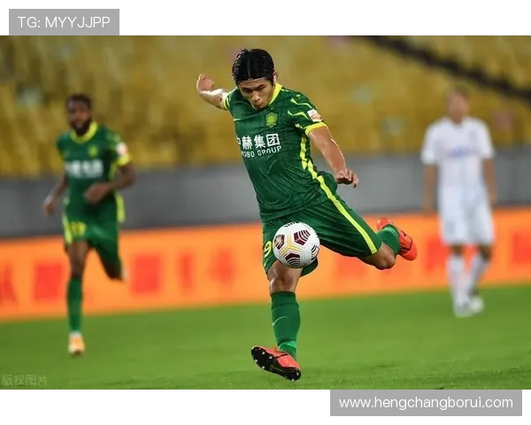 国脚归队状态火热助力球队冲击新赛季更高荣誉全面启航再度发起势